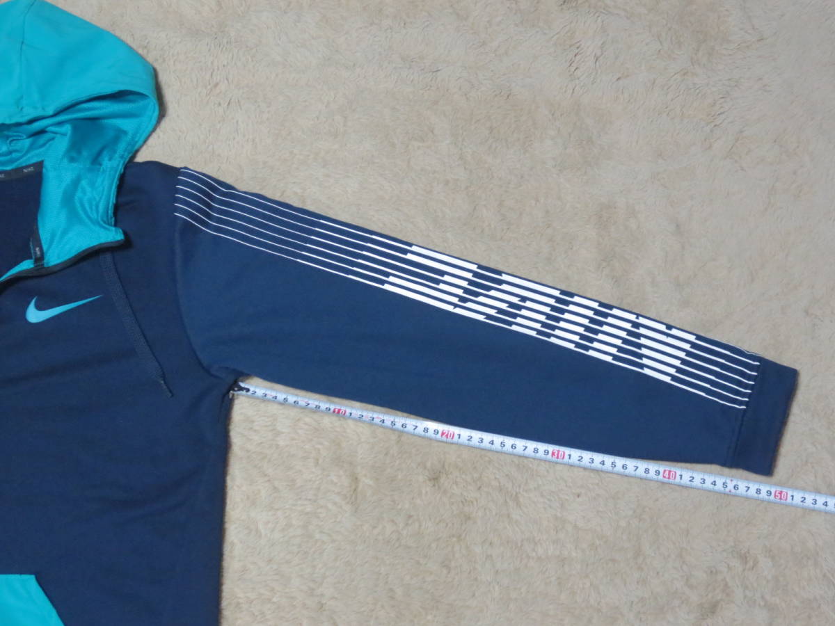 # NIKE DRI-FIT Nike * navy blue series half ZIP Parker S size 