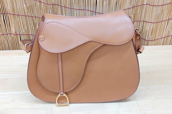 so female saddle shoulder bag dresser ju Brown leather SOMES SADDLE Sapporo city Toyohira 