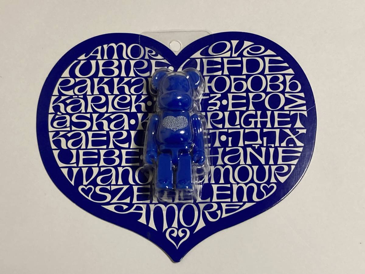 ベアブリック Alexander Girard International Love Heart Azur 100% BE@RBRICK アレキサンダー・ジラルド メディコムトイ MEDICOM TOY_画像1