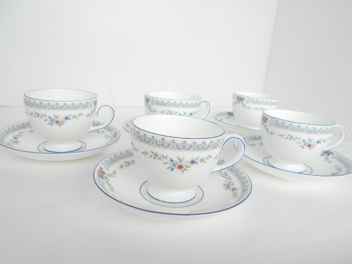 憧れ ROSE ○WEDGWOOD DALE 黒壺 コーヒーカップ 5客 カップ＆ソーサー