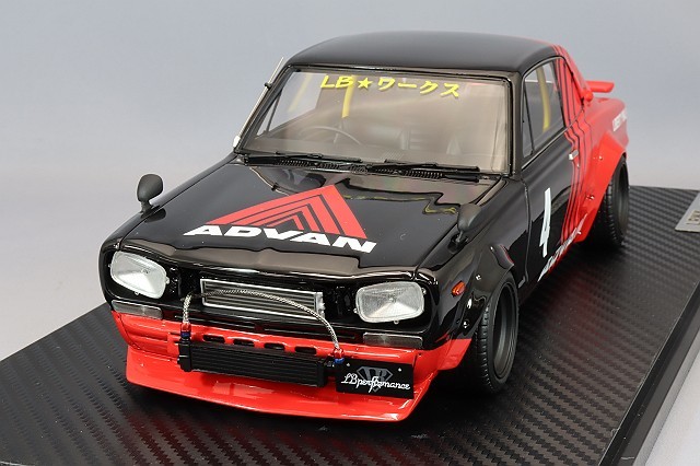 イグニッションモデル 1/18 LB-WORKS ハコスカ 2ドア アドバン