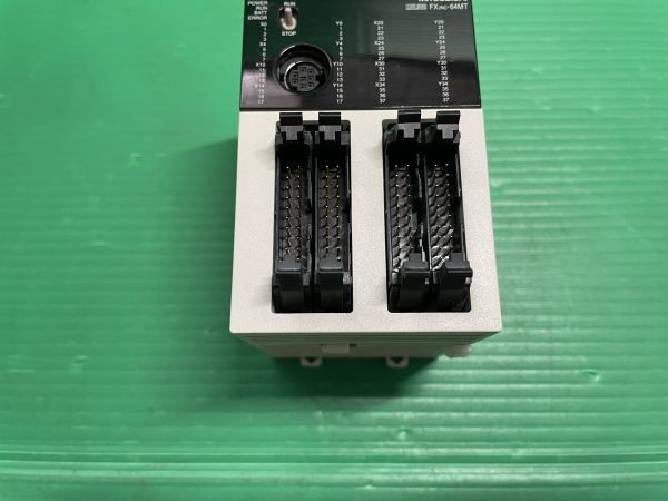 ◇【832】三菱　シーケンサ FX2NC-64MT PLC MITSUBISHI_画像4