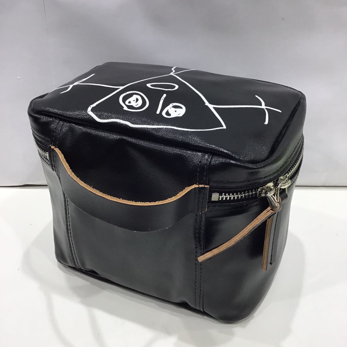 プランシー ブラックバニティバッグ えぬわた氏 - yankedesignstc.com