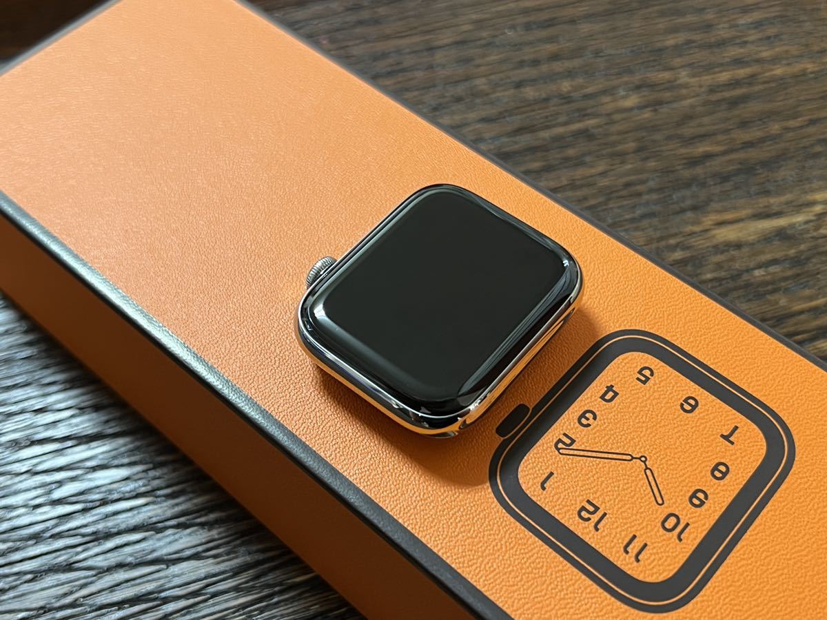 ★美品 バッテリー89%★ アップルウォッチ エルメス Apple Watch HERMES Series 5 44mm シルバー ステンレス GPS Cellular 新品社外バンド