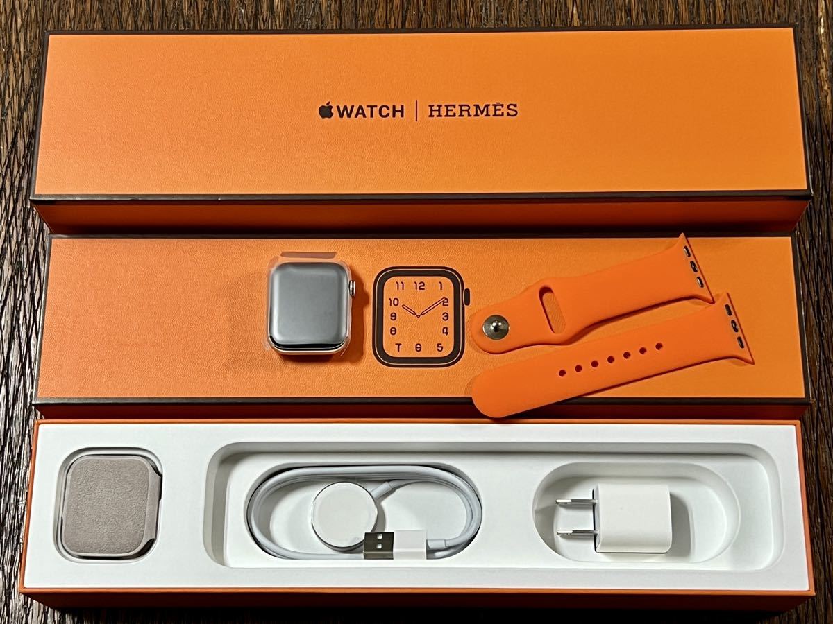 ★ 本体新品交換品 ★ アップルウォッチ エルメス Apple Watch HERMES Series 5 40mm シルバー ステンレス GPS  Cellular 付属品未使用