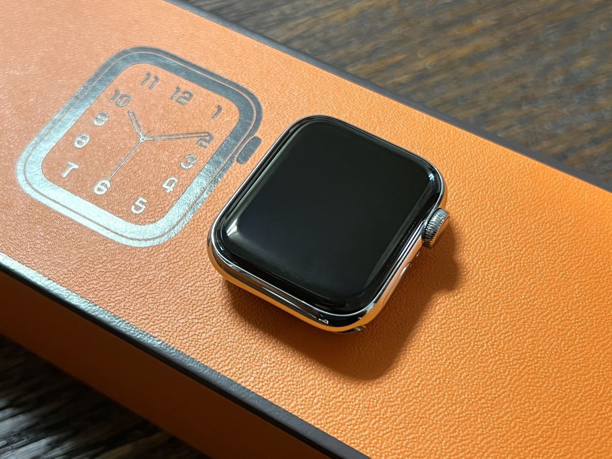 新品】Apple Watch HERMES S6 40mm ブラック #723 週間売れ筋 odessa 