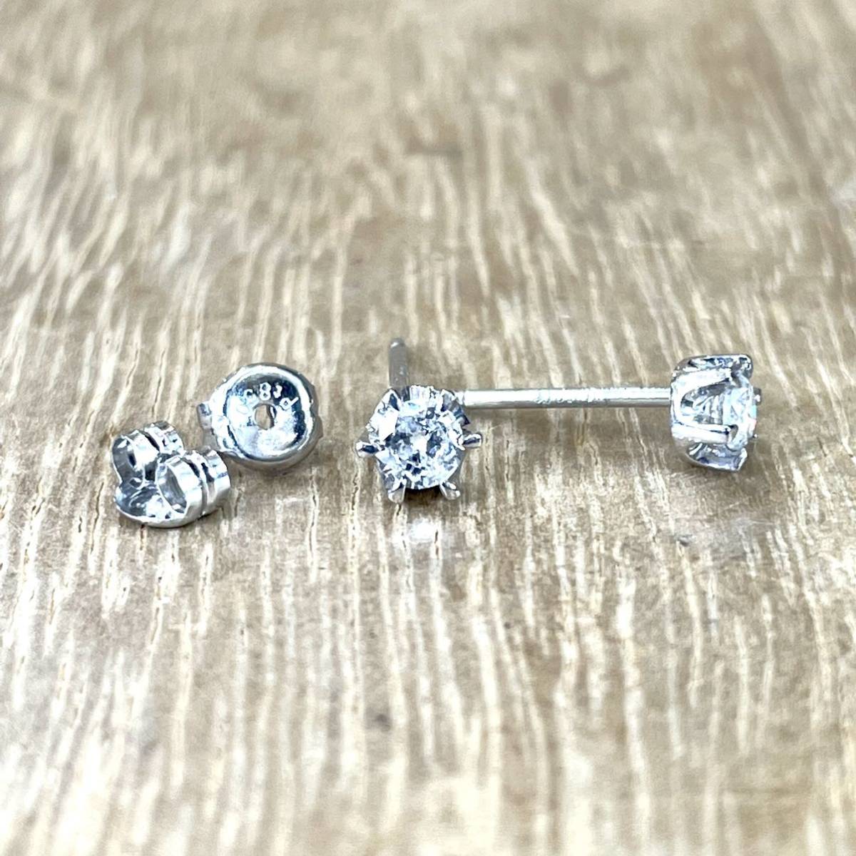 ジュエリーマキ Pt850 ダイヤ 0.24ct ピアス 0.86g M1076-