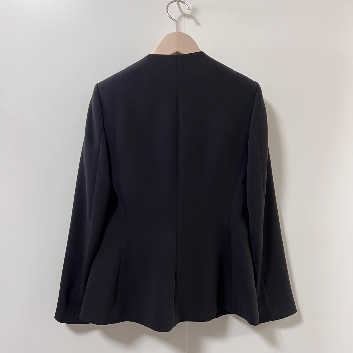 Theory CLASSIC CREPE 定番 ノーカラージャケット 新品｜Yahoo
