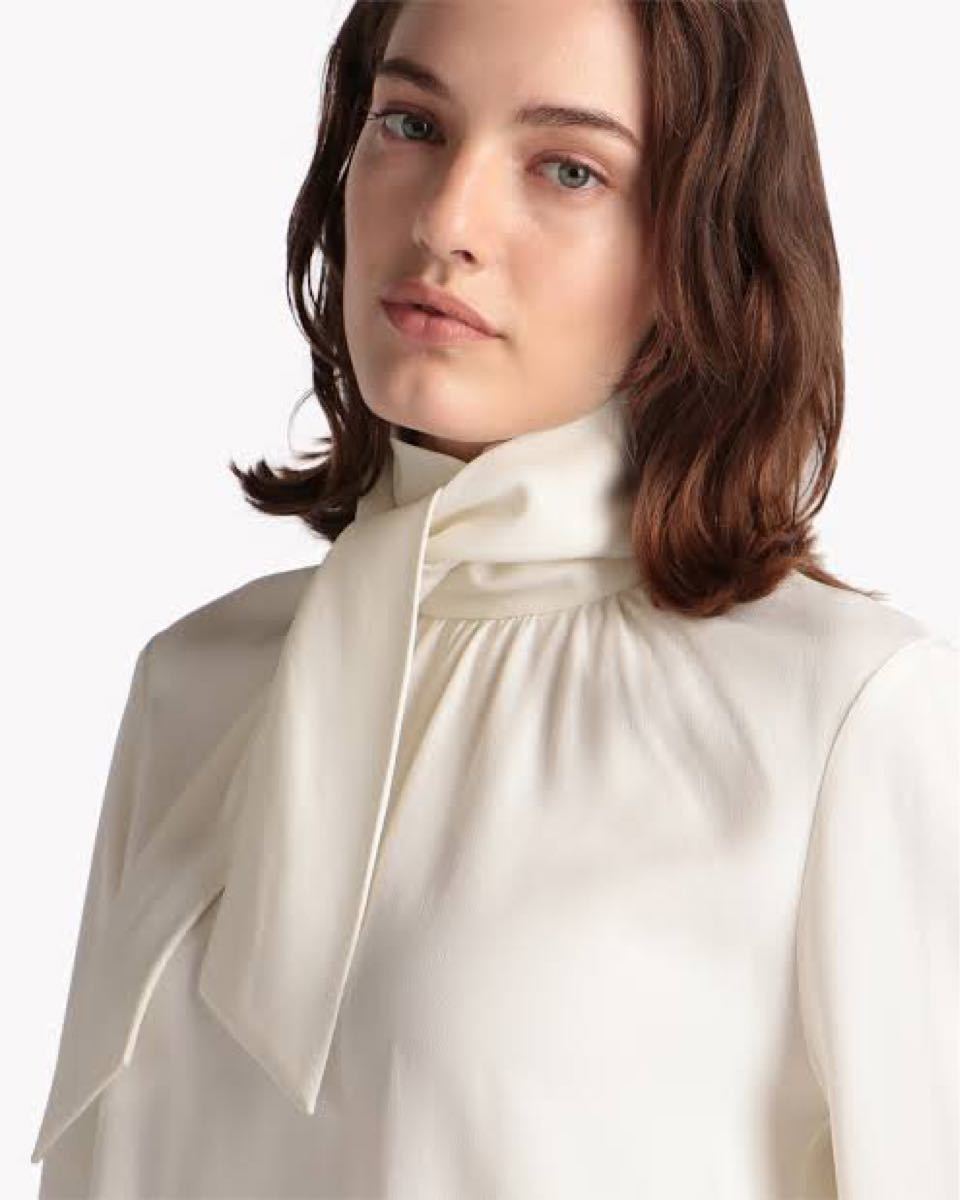 theory luxe 22AW Preciousコラボ ボウタイブラウス|Yahoo theory luxe 22AW Preciousコラボ ボウタイブラウス|Yahoo