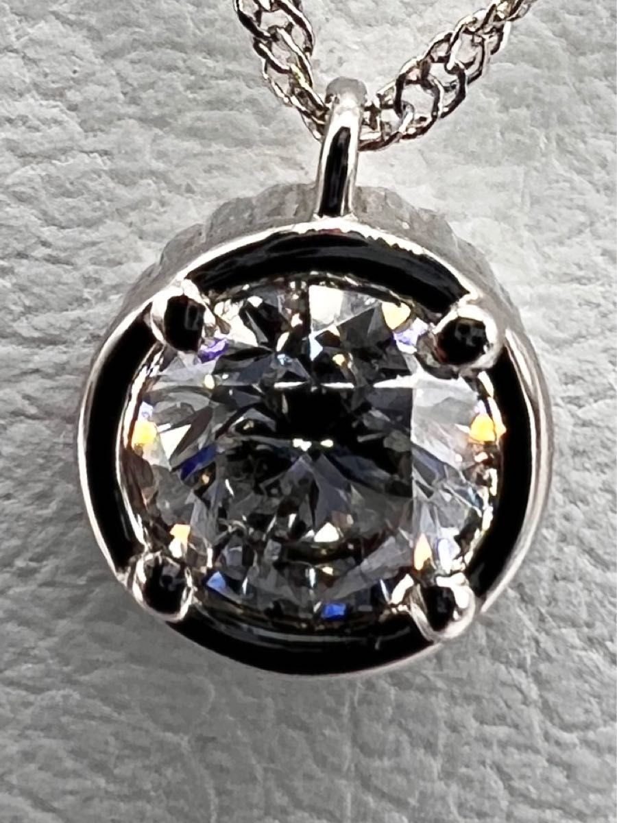 ナチュラルネイビー ベルシオラ K18YG 0.07ct クロス ダイヤモンド