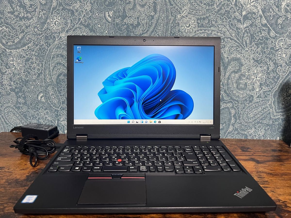 美品>Thinkpad L560 i5/8G/SSD 512G/Office | tecnotelas.com.br