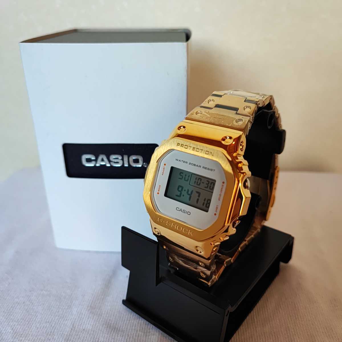 【ゴールド×ホワイトフェイス】１円スタート！新品！G-SHOCK　DW-5600メタルバンドカスタム(ケース＆工具付)※送料込☆レア☆_画像1