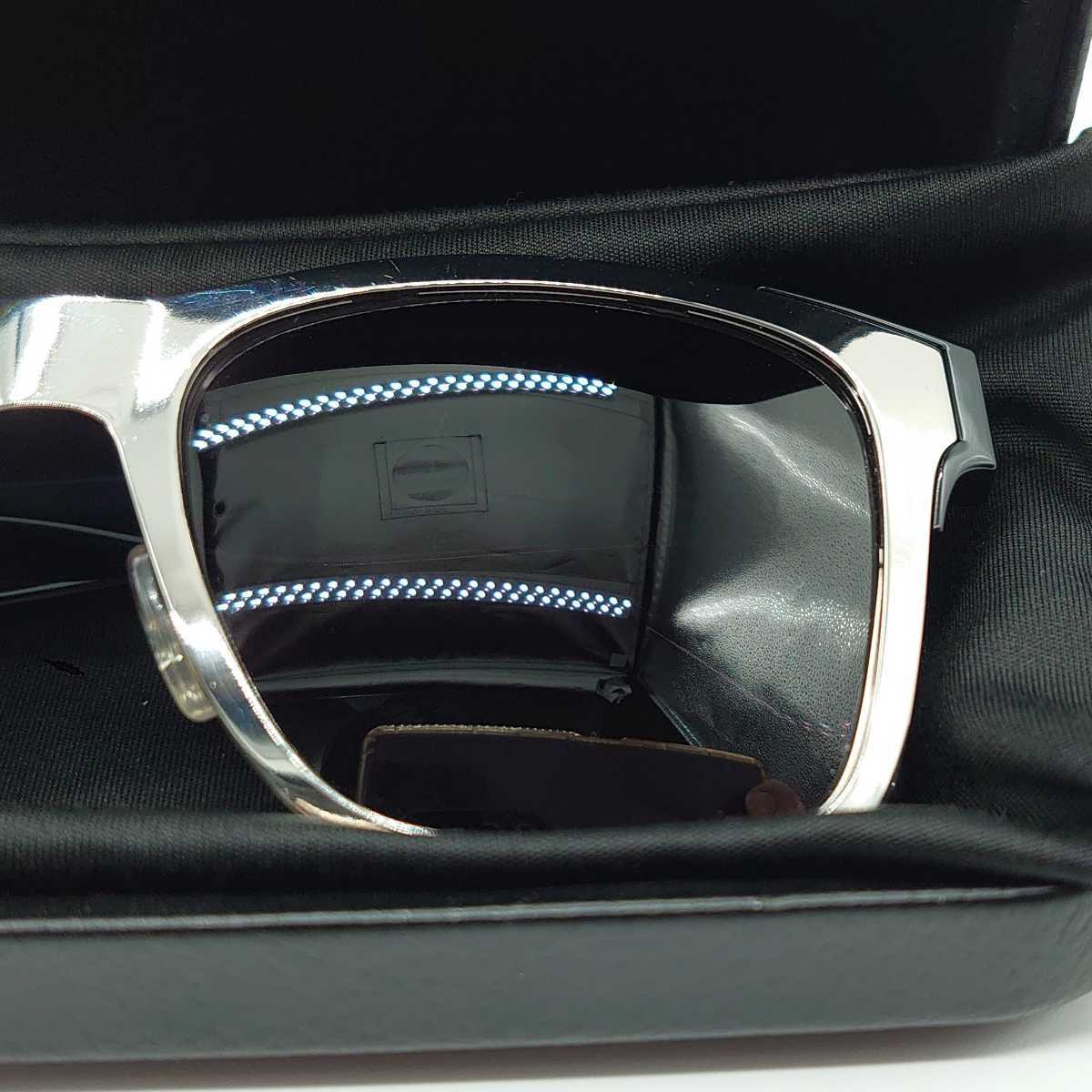 Alexander McQueen Alexander * McQueen AM0011S 003 oval sunglasses silver black brand Logo case tp-22x1037