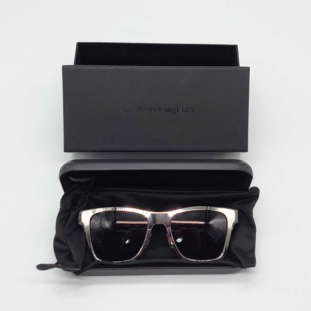 Alexander McQueen Alexander * McQueen AM0011S 003 oval sunglasses silver black brand Logo case tp-22x1037