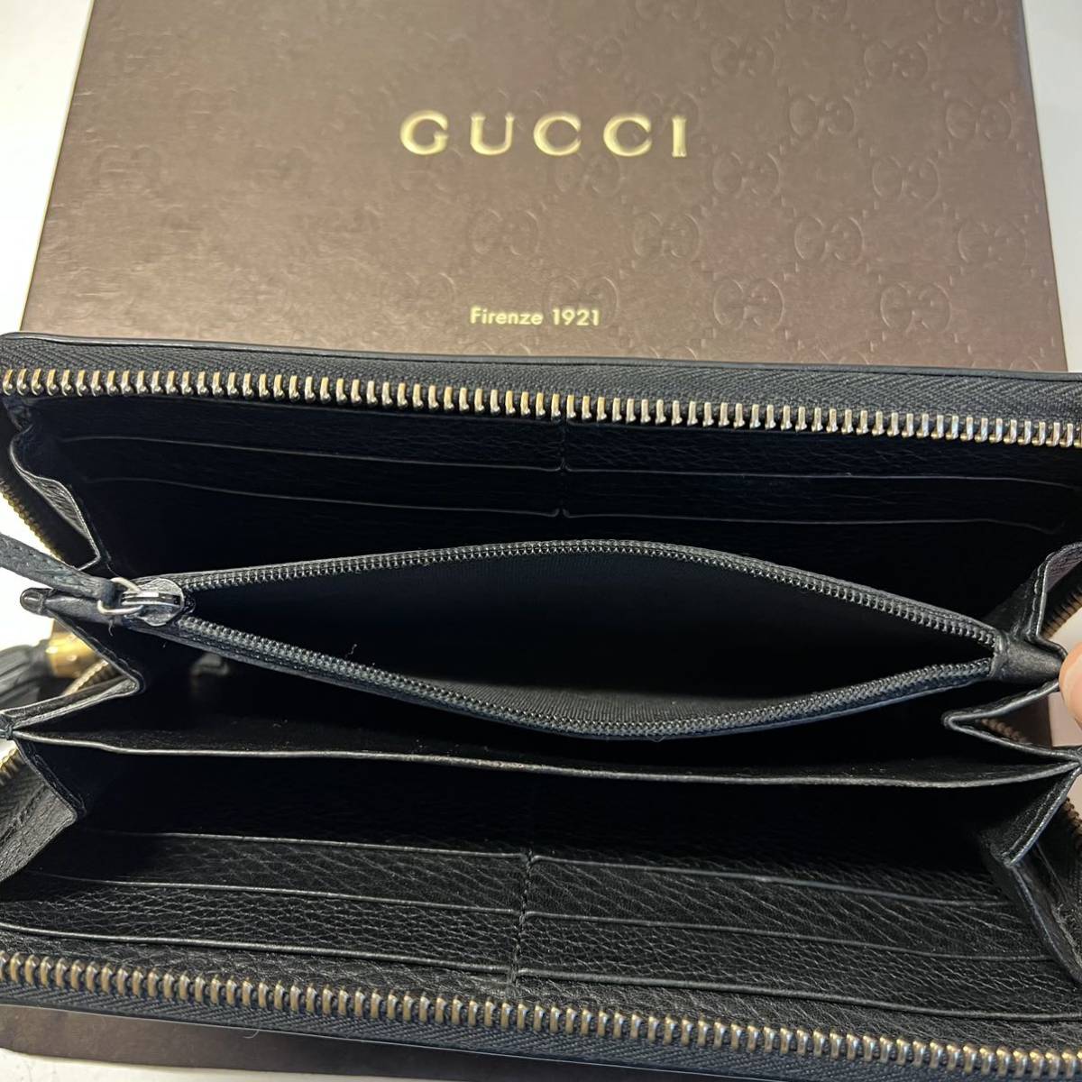 新品同様! グッチ GUCCI 財布 長財布 ソーホー ラウンドファスナー