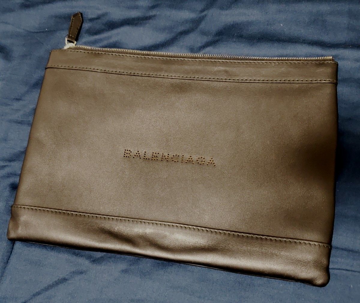 美品 BALENCIAGA バレンシアガ クラッチバッグ  セカンドバッグ ネイビークリップ M 373834 