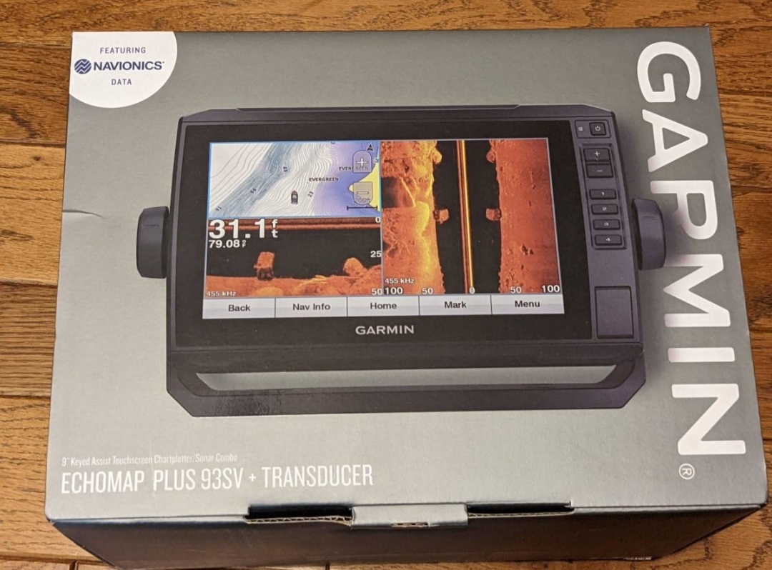 ガーミンエコマッププラス　93SV 大画面９インチ！！GARMIN　検　 UHD 74sv 73sv 72sv echomap plus　ストライカー　UHD エコーマップ_ワンシーズンと５回くらいの使用です！！