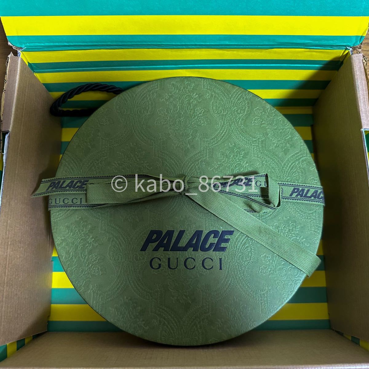 【新品正規品】Palace Gucci GG-Pスプリーム キャンバス 二つ折りウォレット ベージュ