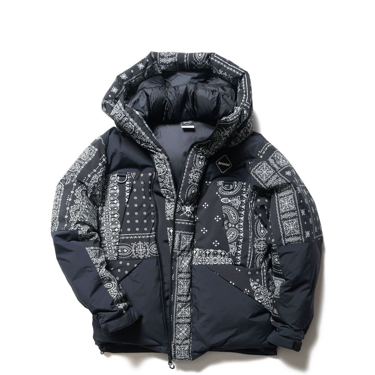 【新品未使用】 22AW 23 新品 FCRB f.c real bristol エフシーレアルブリストル SOPH ソフ DOWN BENCH PARKA ダウンジャケット バンダナ柄_画像1