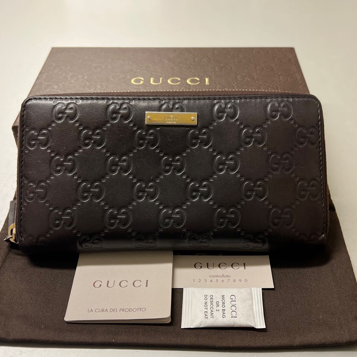 新品同様‼️ グッチ GUCCI 財布 長財布 シマレザー ラウンドファスナー-