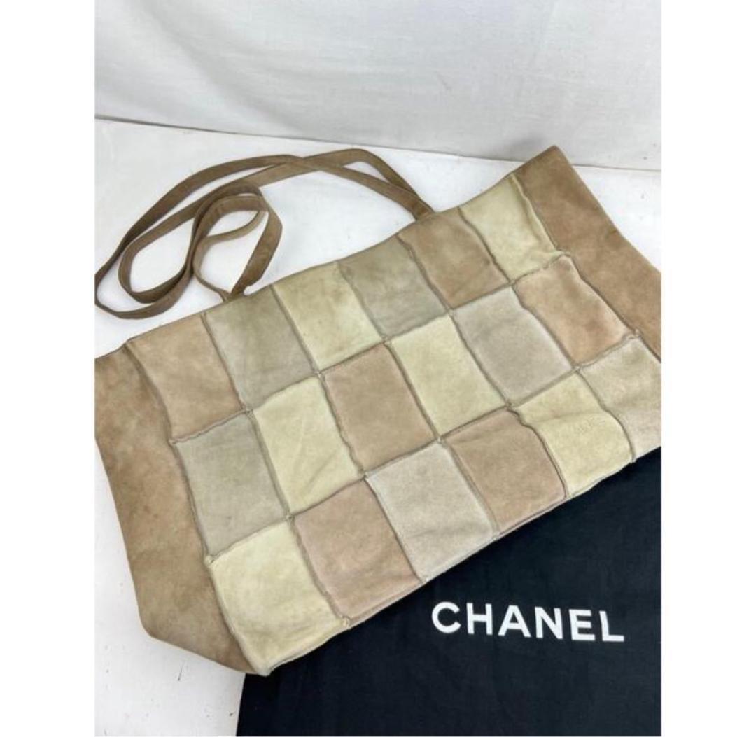 シャネルCHANEL スエードお手提げトート 未使用品 美品-