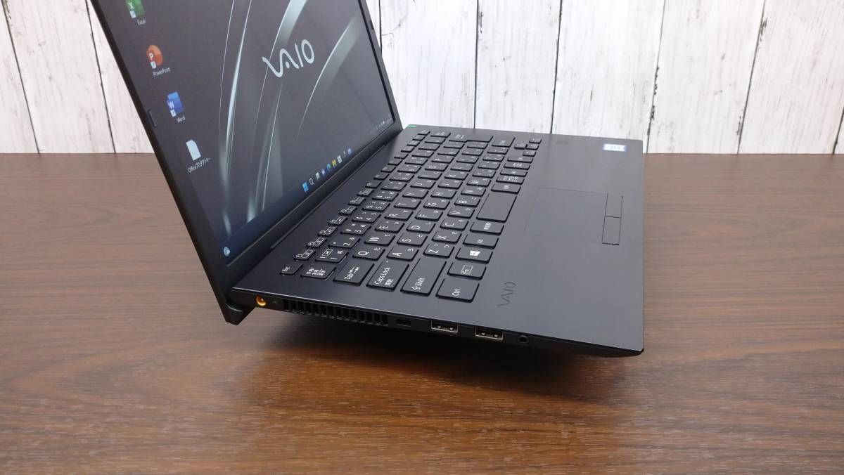 2017年モデル VAIO Pro PG/ windows11/ Core i5-8250U/ 8GB/ SSD 256GB 