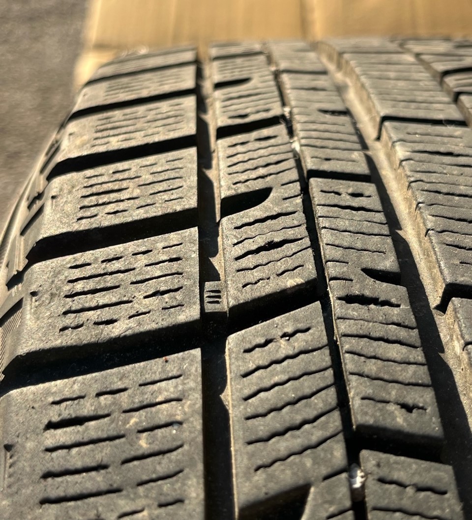 VW純正ポロ15インチ+コンチネンタル製185/60R15スタッドレス | tspea.org