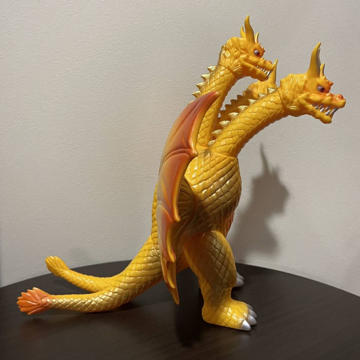 Yahoo!オークション - 1円〜 美品 怪獣郷 円谷英二生誕100年記念 Yahoo!オークション - 1円〜 美品 怪獣郷 円谷英二生誕100年記念