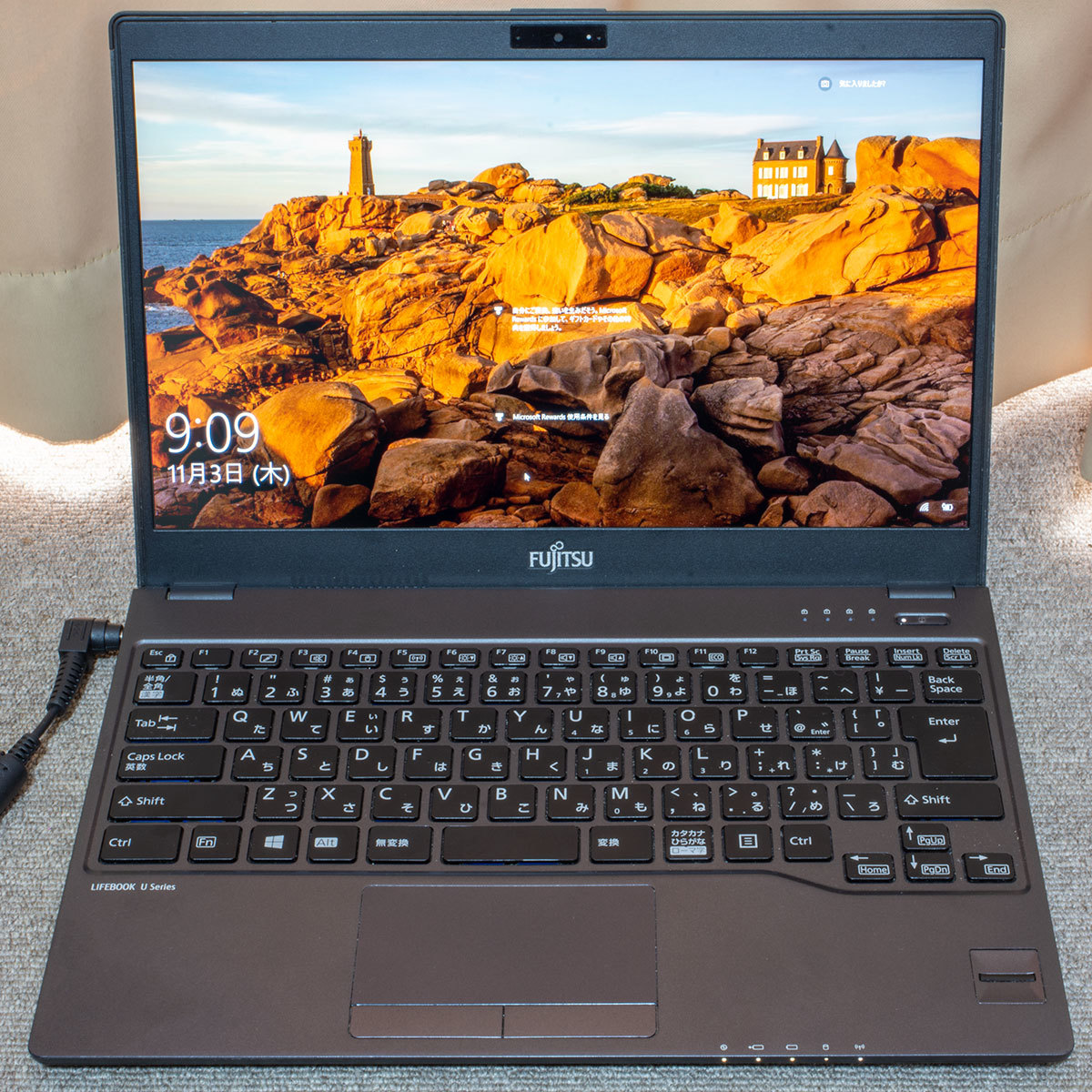 富士通 LIFEBOOK U937/R(Core i5 第5世代2.30GHz/SSD 256GB/メモリ 4GB