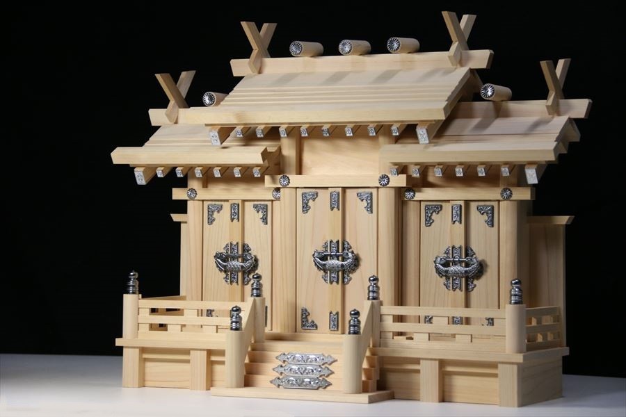 三社□屋根違い□銀風三社□神棚セット 神具 神 三社□屋根違い□銀風三社□神棚セット 神具 神