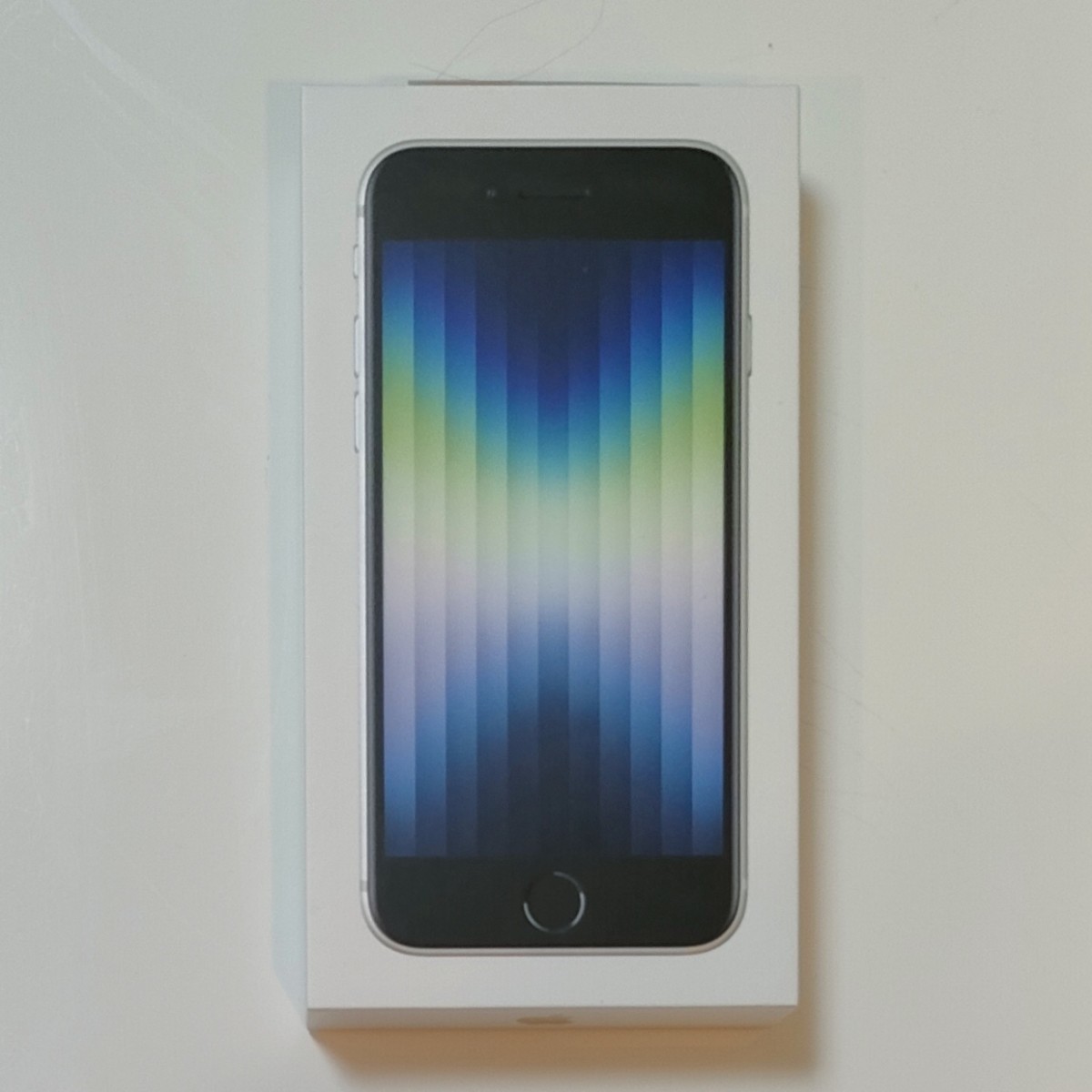 新品 未開封】 iPhone SE 3 第3世代 128GB スターライト SIMフリー
