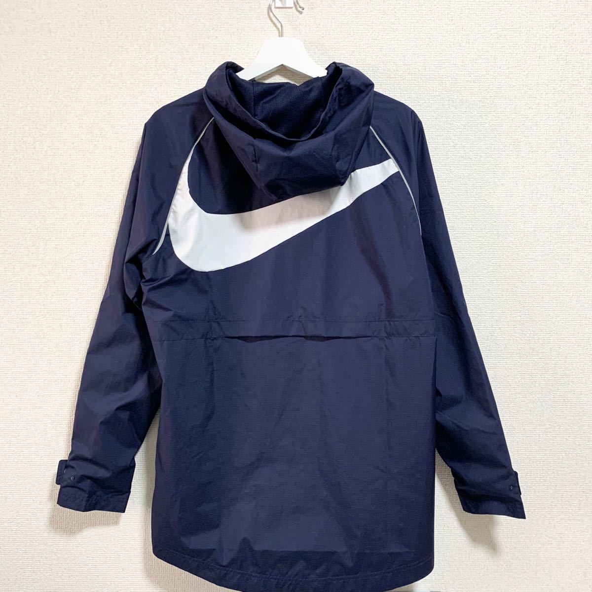 未使用 NIKE 鹿島アントラーズ 2022 AWFジャケット メンズL 紺 未使用 NIKE 鹿島アントラーズ 2022 AWFジャケット メンズL 紺