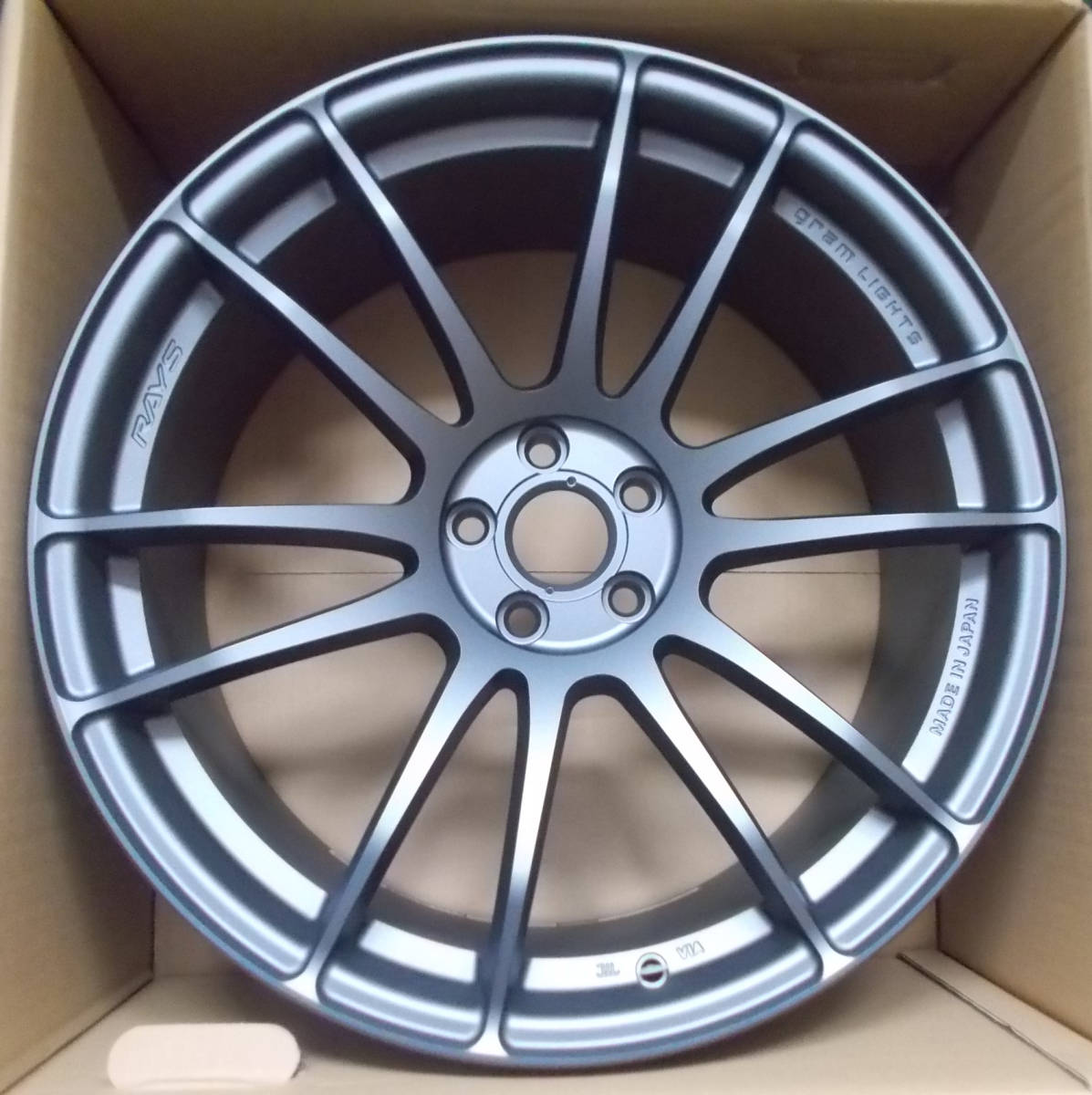 最大60%オフ! 新品 RAYS gram lights 57Xtreme 19インチ 8.5J 44 5 100