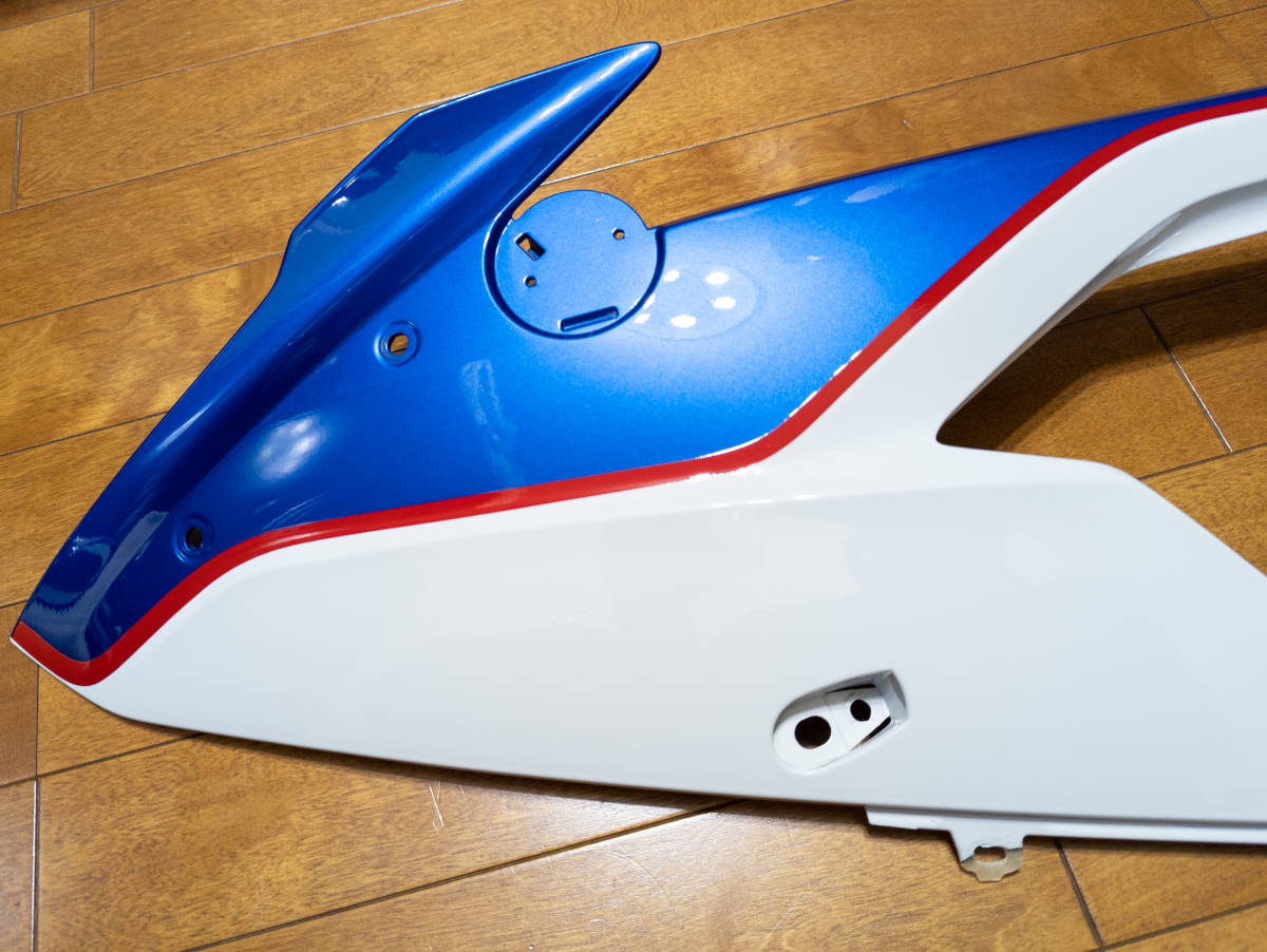 美品 BMW S1000RR サイドカウル レフト 左 2015-2016-