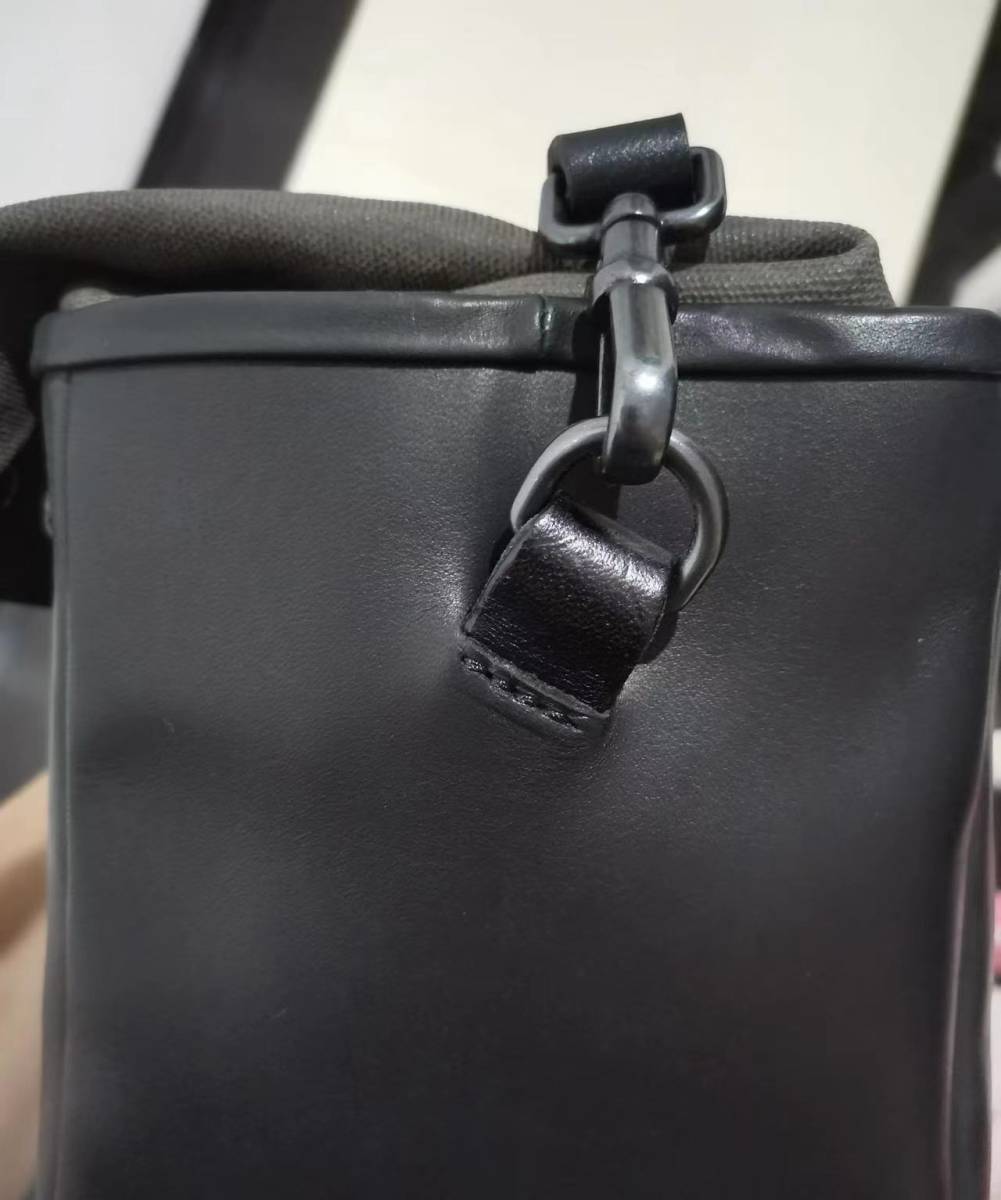新品 本革 カメラバッグ ブラック （素 材 本革 帆布）｜PayPayフリマ