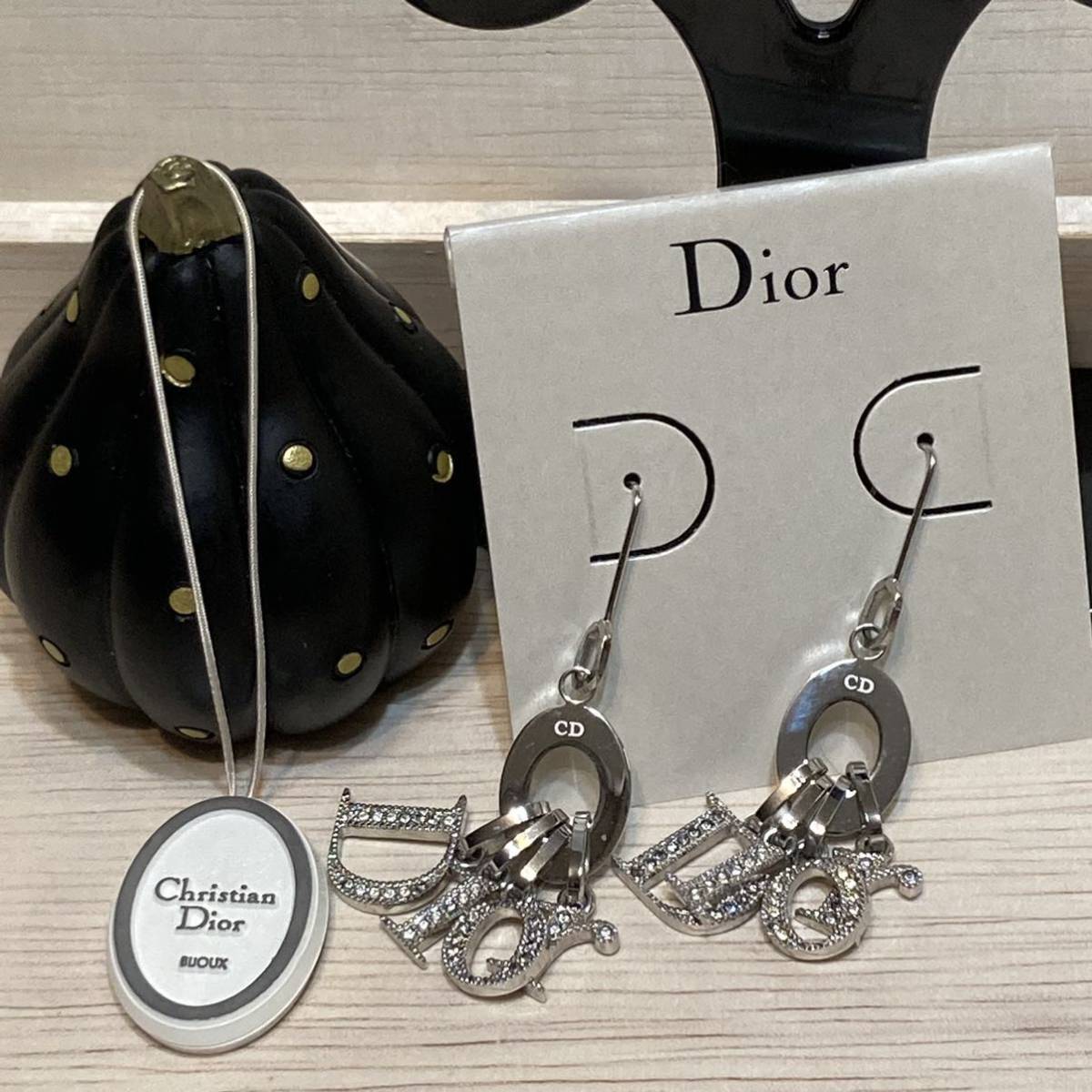 Dior クリスチャンディオール イヤリング シルバー ロゴ  正規品