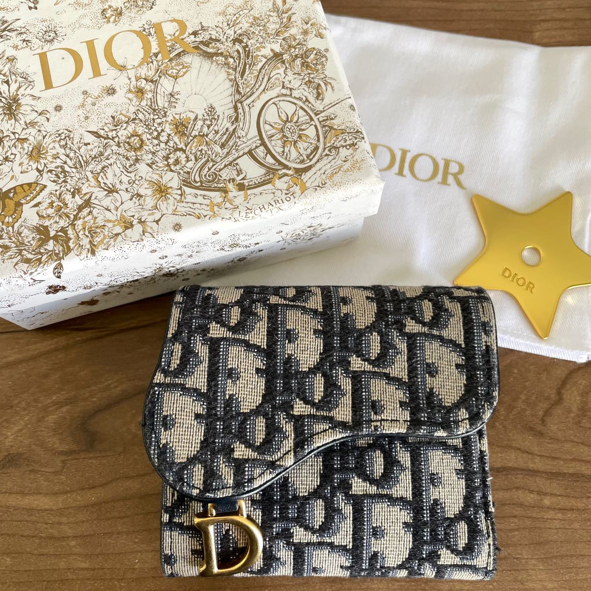 Christian Dior 二つ折り財布 財布 - ruizvillandiego.com