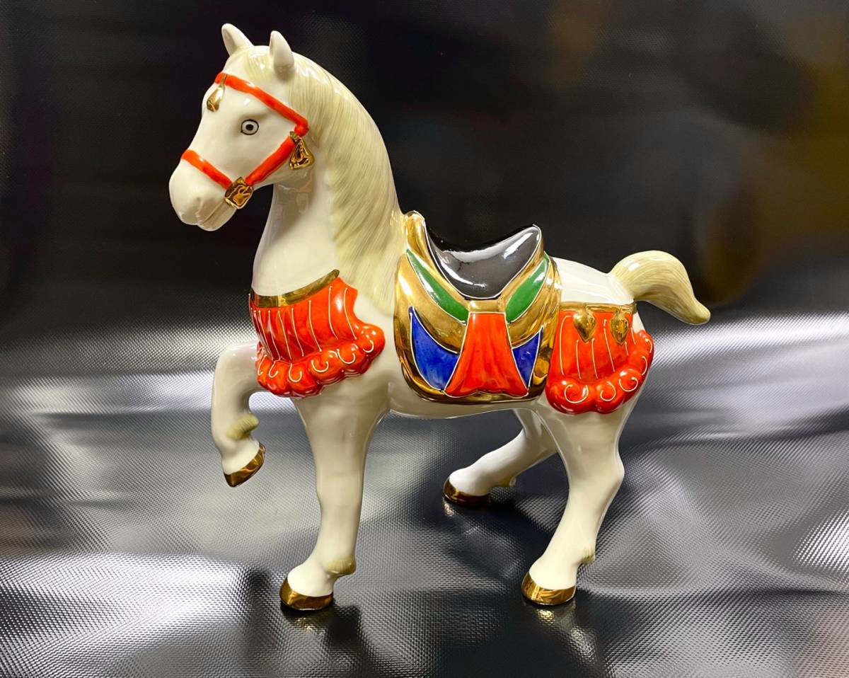 Yahoo!オークション - 九谷焼 干支 置物 馬 縁起物 中古 現状品 Yahoo!オークション - 九谷焼 干支 置物 馬 縁起物 中古 現状品