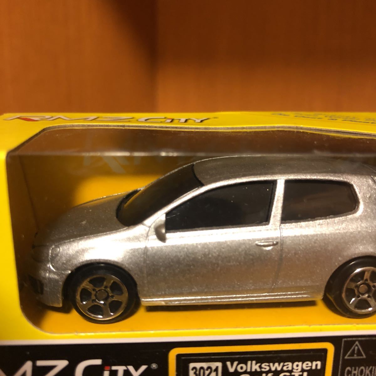 レア　フォルクスワーゲン　ゴルフ　Golf2  銀製キーホルダー　ミニチュアカー