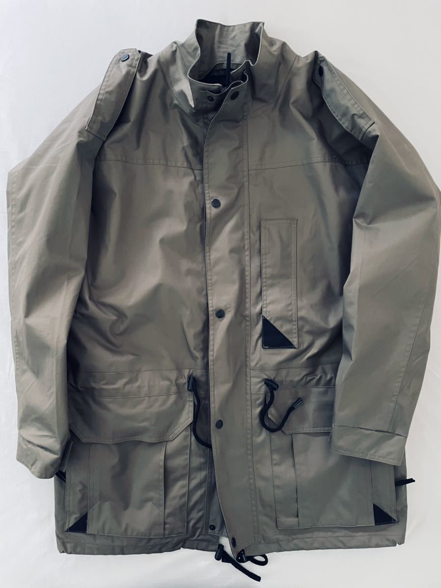 取寄商品 超激レア デッドストック オランダ軍ゴアテックスフライト