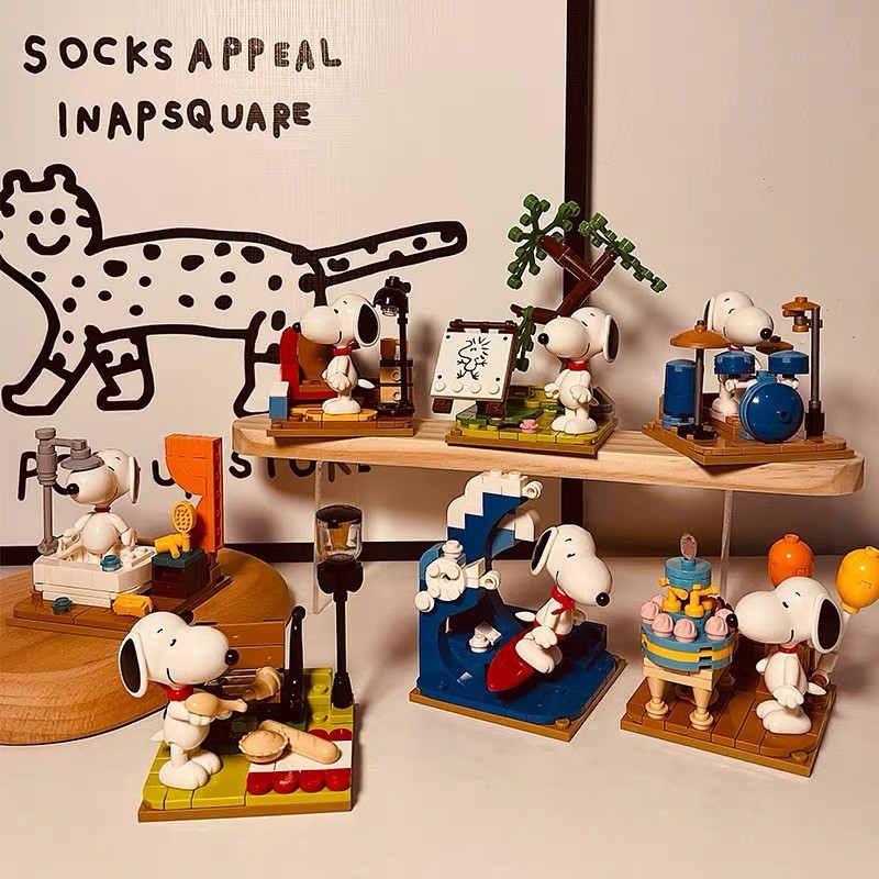 スヌーピ　SNOOPY 海外限定　正規品　スヌーピの日常生活　　ブロック　フィギュア　８個入りコンプセット