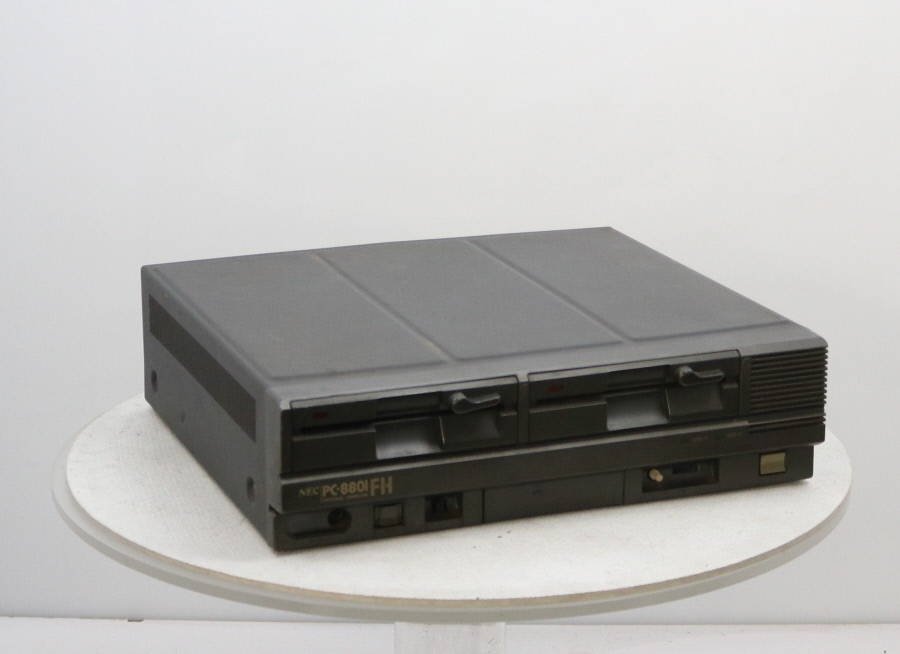 PC-8801FE 本体のみ 動作品 箱付 Yahoo!オークション - NEC PC-8801FH 旧型PC 現状品
