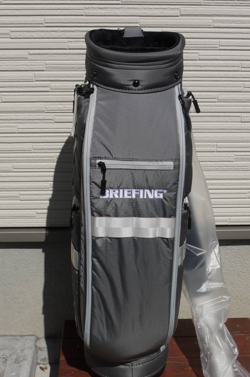 新品!!BRIEFING ブリーフィング キャディバッグ CR-6 灰色 新品!!BRIEFING ブリーフィング キャディバッグ CR-6 灰色