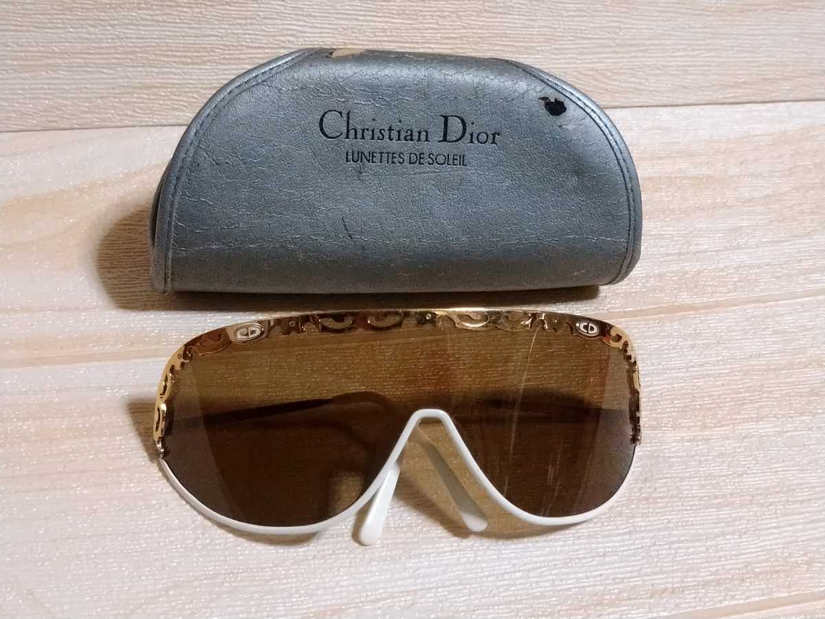  that time thing! genuine article Christian Dior Christian Dior! sunglasses!wi vintage! original case attaching! rare goods! stylish!s1 right 2