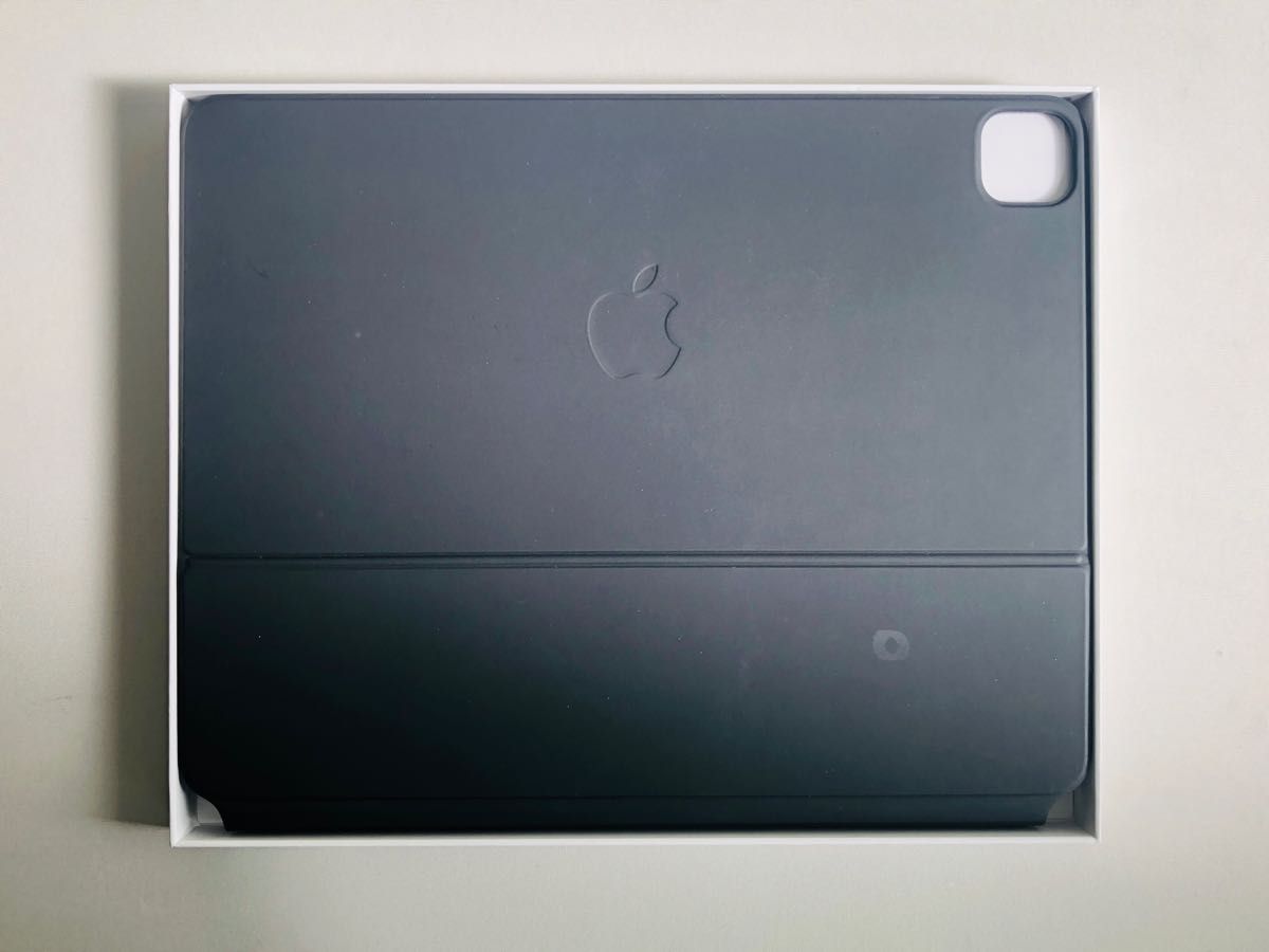 ★美品★ アップル iPad 12.9 Magic Keyboard A2480 ★美品★ アップル iPad 12.9 Magic Keyboard A2480