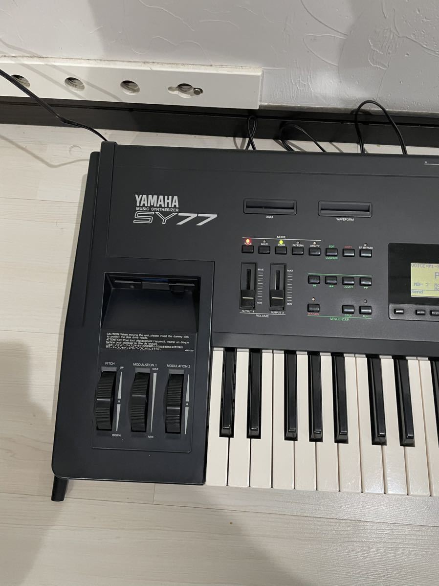 美品】YAMAHA ヤマハ SY77 シンセサイザー ハードケース付き 現状品