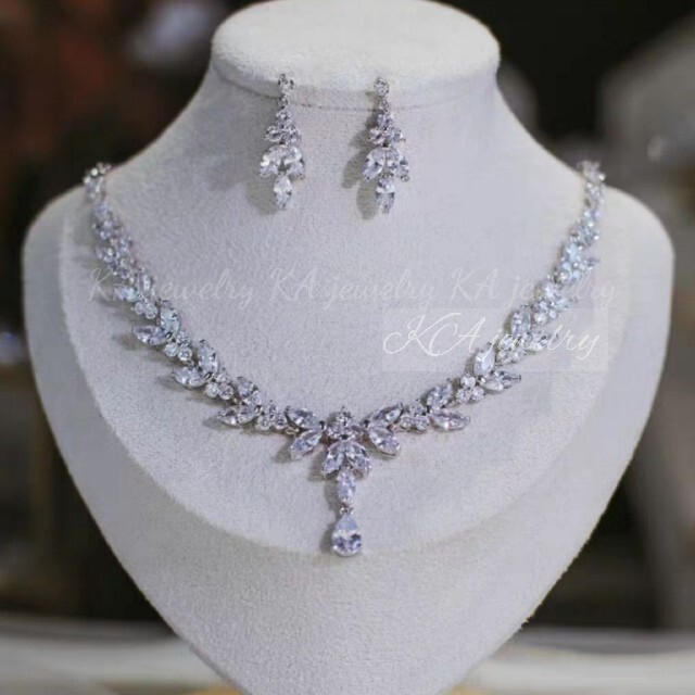 2 point set zirconia earrings ( earrings )& necklace wedding wedding accessory diamond. brilliancy accessory wedding 