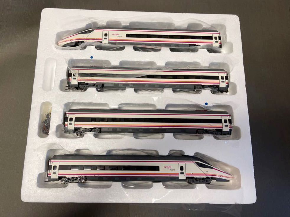 Yahoo!オークション - renfe スペイン S-114 Avant 4両セット Yahoo!オークション - renfe スペイン S-114 Avant 4両セット