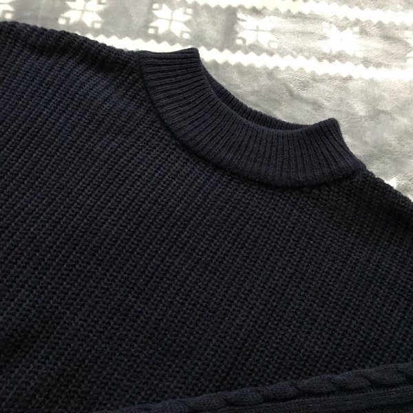 ★大きいサイズ★GU(ジーユー) ケーブル編み袖ニットセーター/ネイビー/XL_画像3