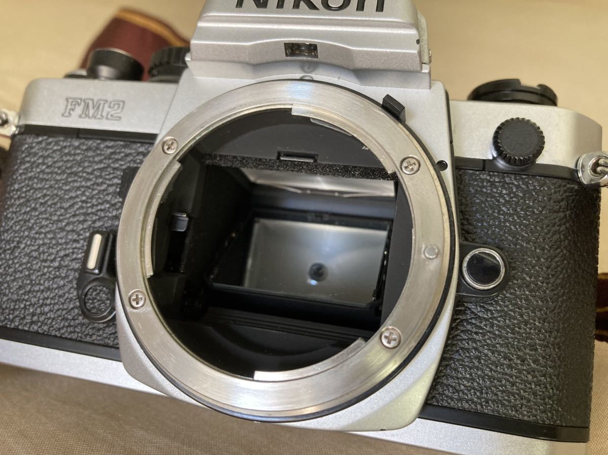 美品 Nikon New FM2 後期型 一眼レフ フィルムカメラ ボディ シルバー